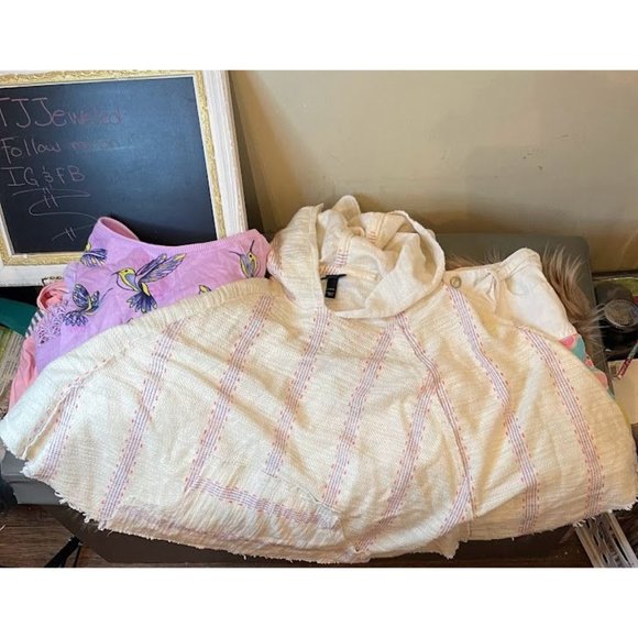 Girls Bundle- 6  Items - Size: L - Picture 6 of 16